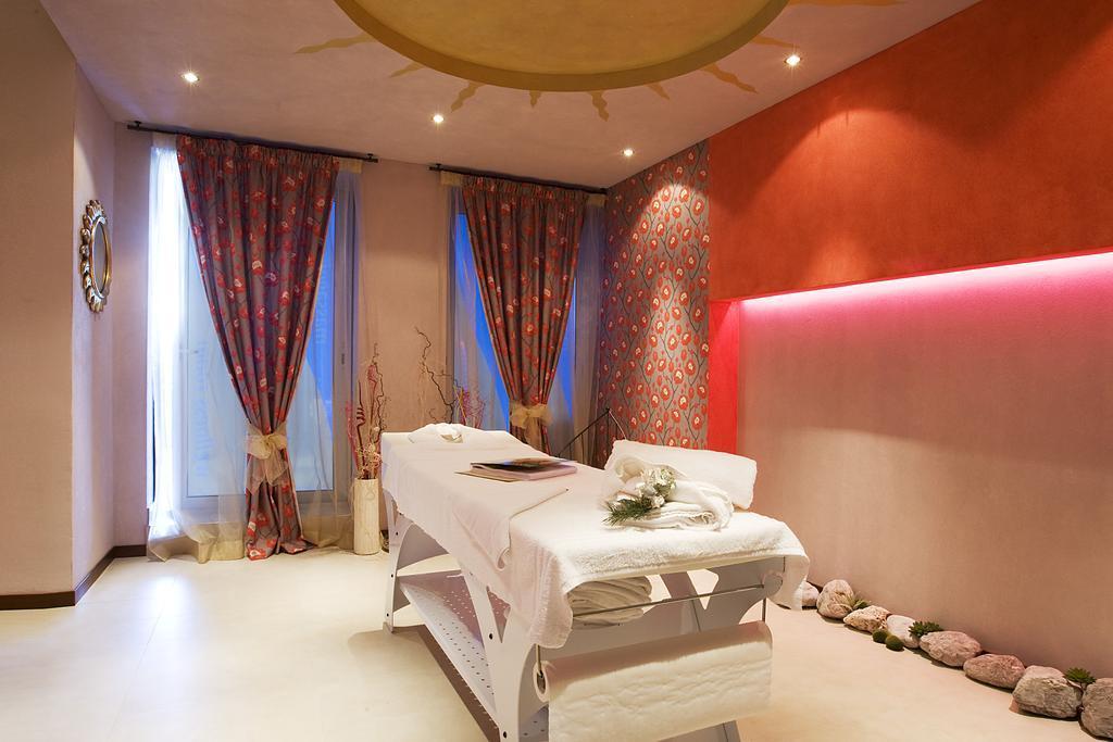 Hotel Parigi Bibione Luaran gambar