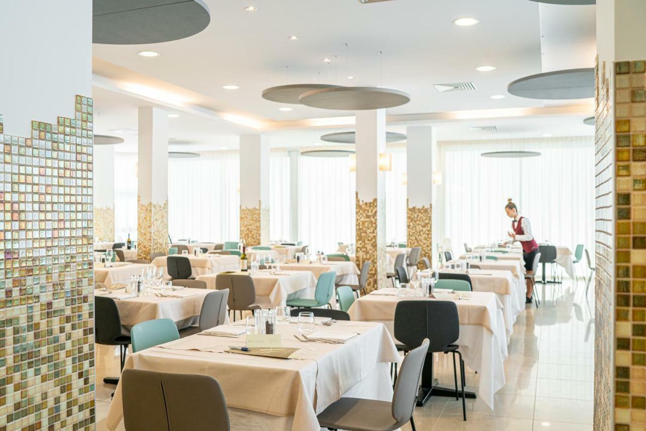 Hotel Parigi Bibione Luaran gambar